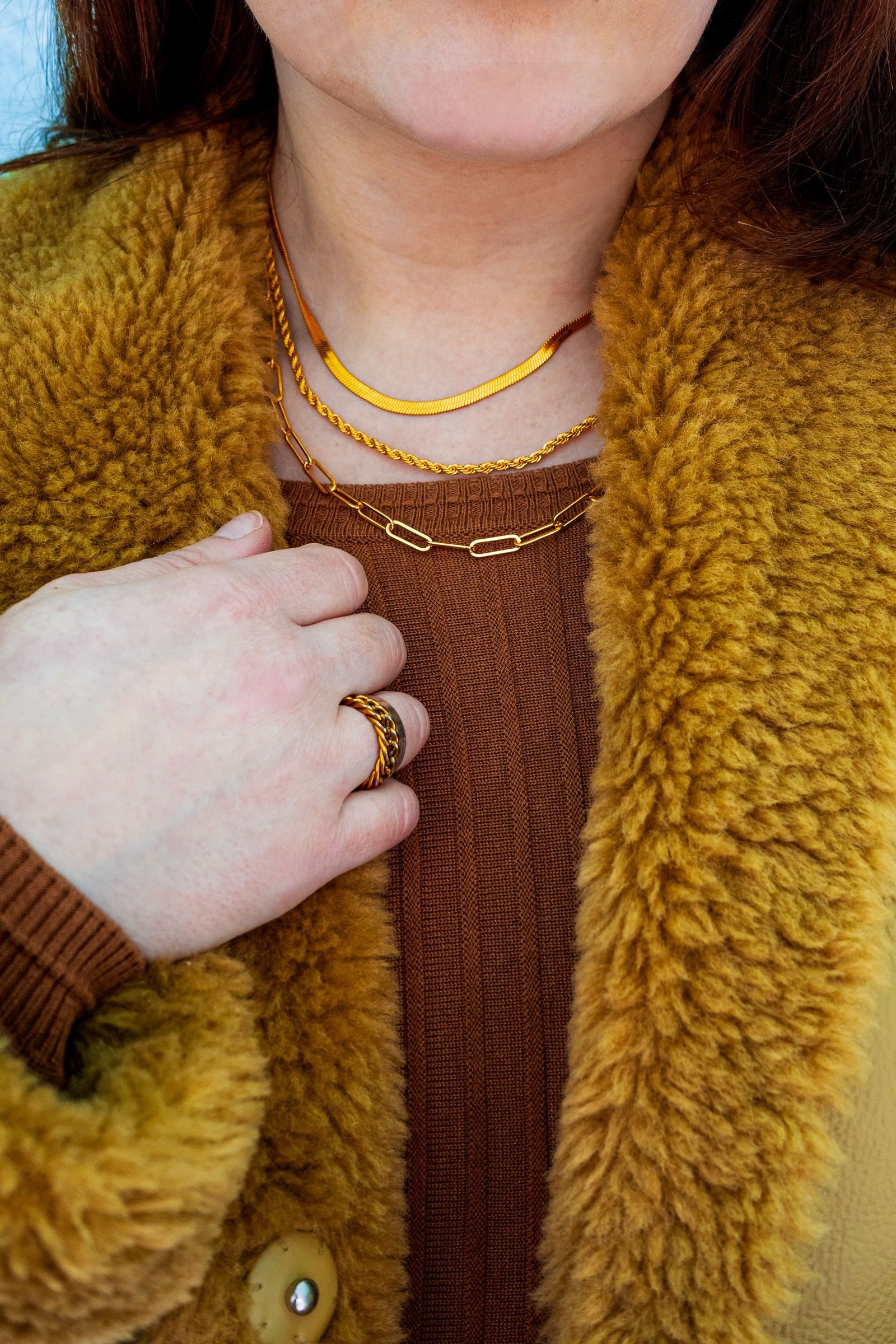 Joyería de oro 18K estilo editorial